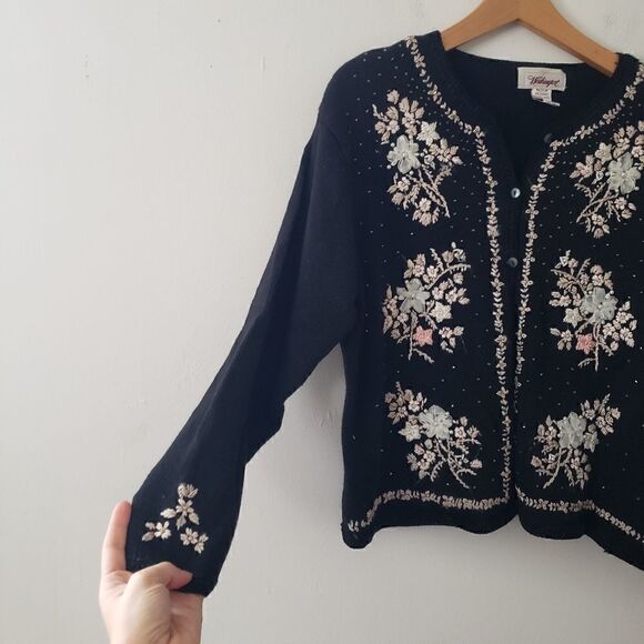Vintage Worthington Embroidered Cardigan Sweater Black Cream Pink M Beaded - Picture 4 of 6